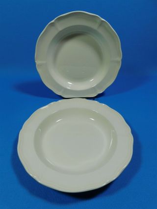 2 Wedgwood Of Etruria & Barlaston Queens Shape Wide Rimmed Soup Bowls 8 "