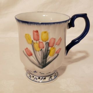Collectible Delftware Royal Twickel Hand Painted Coffee/tea Cups Raised Tulips