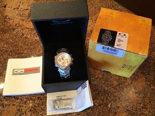 Oakley Gmt Watch Honed Stainless Steel White Face Dial 10 - 140 Rare