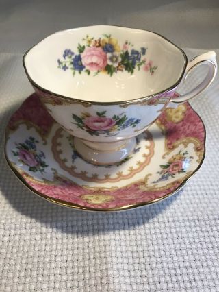 Royal Albert Lady Carlyle Bone China Tea Cup And Saucer Set Vintage England