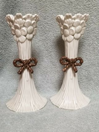 2 Vintage 1975 Fitz And Floyd Daisy Boy Candlesticks Brown Rope Bow 9 3/4 "
