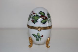 Vintage L.  Bernardaud Limoges France Christmas Holly/berry Hinged Trinket Box