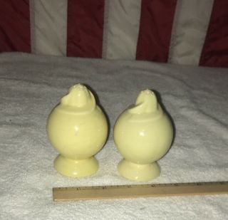 Vintage Lu Ray Pastels Salt & Pepper Shakers Cream Yellow Marked Usa By Ts&t