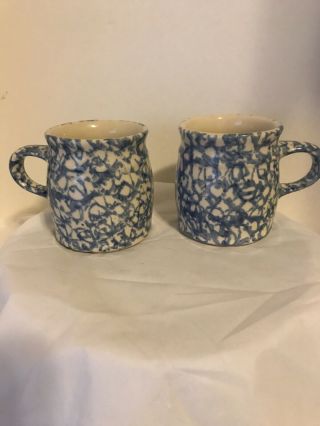 The Workshop Of Gerald E.  Henn Pottery Roseville Ohio Blue Spongeware 2 Mugs