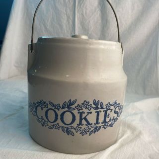 Vintage Monmouth Pottery Stoneware Cookie Jar Usa Blue Letters/flowers Farmhouse