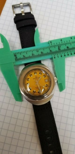 Aquadive 200 1970 Vintage Swiss Sub Dive Watch Rare Yellow Orange Dial Color 3