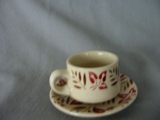 VINTAGE JACKSON CHINA AIRBRUSHED CUP & SAUCER - GREEN LEAF & RED FLOWER PATTERN 3
