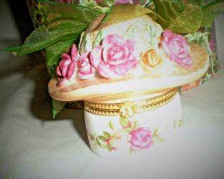 Vintage - Royal Albert - Old Country Roses - Hinged Hat Treasure Box Nib
