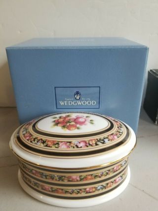 Wedgwood Bone China 3 1/2  Clio " Oval Lidded Trinket Box Wwd3 Nibwt