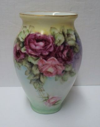 Elegant 7 " Vintage Royal Bayreuth Bavaria Vase N.  M.  D. ,  Roses With Gold Rim