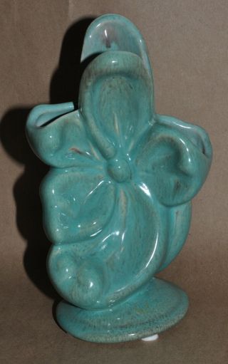 Vintage Gonder Pottery E - 3 Flower Shaped Vase Green - Blue Glaze 7.  75 " Tall