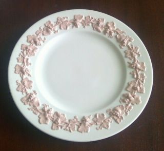 Vintage Wedgwood Queens Ware Embossed Pink On Cream Dinner Plate 10 - 3/4 " C1940