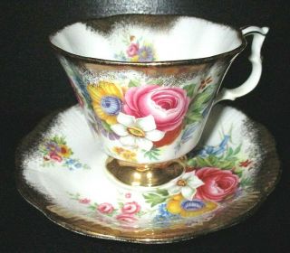 Vintage Royal Albert Porcelain Tea Cup & Saucer,  England