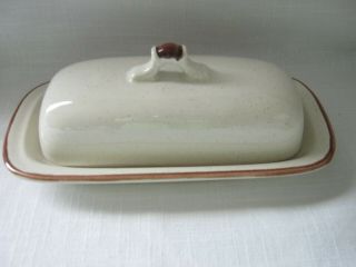 Vintage Hearthside Casual Elegance Stoneware Covered Butter Dish Champagne Nib