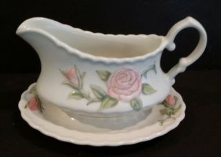 Metlox Poppytrail Vernon Rose Pink Ceramic Gravy Boat With Attached Underplate