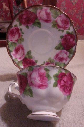 Vintage Royal Albert Old Country Rose Teacup And Saucer