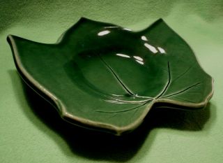 Colorful Art Pottery Maple Leaf Dish W/ Relief Veins & Deep Center.  Acorn Maker 