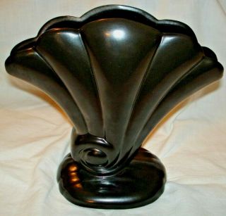 Vintage Red Wing Pottery Usa Black Shell Fan Flower Vase Marked 892