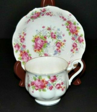 Vintage Royal Albert Fine Bone China Teacup & Saucer