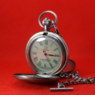 Vintage Full Hunter Mechanical Pocket Watch Silver Plated With Chain Retro 2