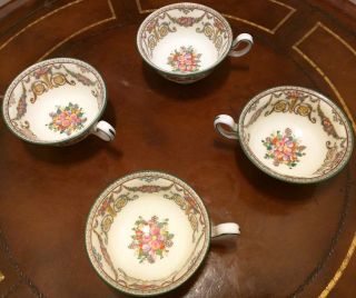 Set - 4 Wedgwood Ventnor W996 Saucers & 4 But Footed Tea Cups