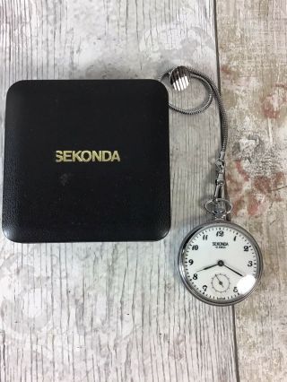 Vintage Sekonda 18 Jewels Pocket Watch Made In Ussr Boxed Requires Battery