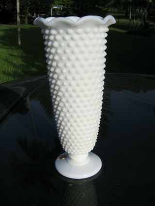 Vintage White Smith Milk Hobnob 9 " Vase With Label Hand - Made