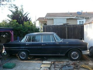 1967 Mercedes - Benz 230s Stainless Steel