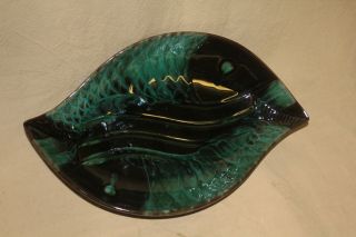 Blue Mountain Pottery Fish Bowl / Dish In Green Glaze 6167