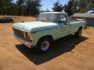 1978 Ford F - 350 Camper Special