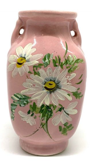 Vintage Hand Painted Pink Pottery Mini Vase Urn With Daises 4.  5” Tall