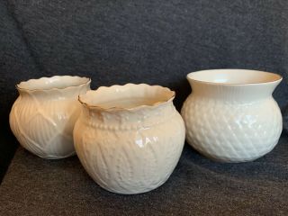Belleek Of Ireland Set Of Three Collectors Society Lace Lily Thistle Open Bowls