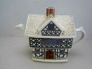Sadler Teapot English Country Houses Tudor House.  Porcelain.  Made England