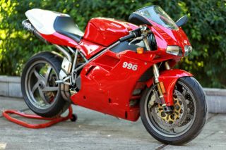 2000 Ducati Superbike