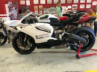 2014 Ducati Supersport