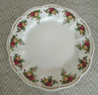 Royal Albert Salad Dessert Plate Scalloped Golden Pearl Old Country Roses