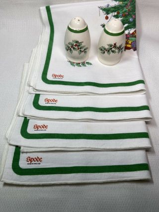Spode Christmas Tree Set Of Salt & Pepper Shakers,  3”tall 4 Cloth Napkins