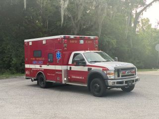 2008 Ford F450 4x4 Duty Ambulance