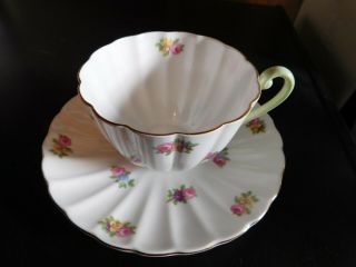 Shelley Teacup And Saucer Yutoi 2390 Ludlow Gold Trim