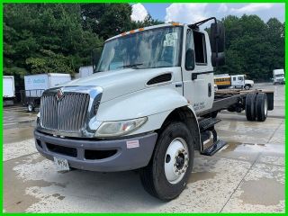 2013 International 4300 Cab & Chassis 184,  304 Miles