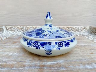 Vintage Regina Delft Blauw Covered Dish With Lid Blue And White Floral Design