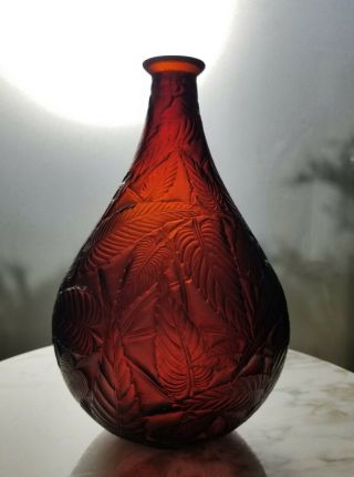 C1923 R Lalique French Art Deco Glass Vase - Sauge - Cherry Amber/red