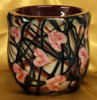 John Lotton Art Glass Vase/bowl 8 " Wide 8 " Tall 13,  Lbs.
