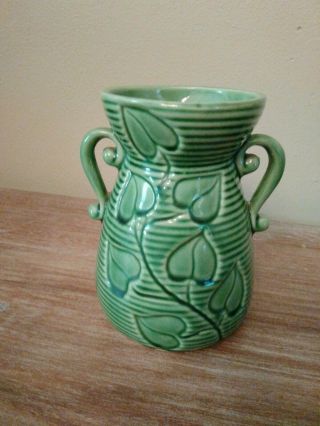 Vintage Shawnee Pottery Green Double Handled Ivy Leaf Vase 805