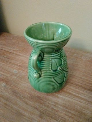 Vintage Shawnee Pottery Green Double Handled Ivy Leaf Vase 805 2