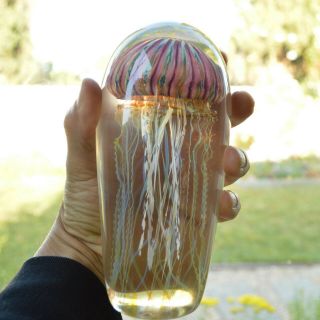 SATAVA GOLD RUBY JELLYFISH HAND CRAFTED GLASS 6.  5 INCHES TALL SIGNED 3