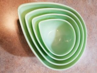 40s/50s Vintage Set Of 4 Jadeite Fire King Teardrop Nested Mixing Bowls