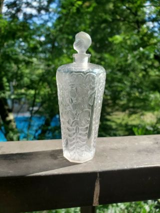 Elegant Antique 1925 Rene Lalique La Glycine Perfume Bottle R.  Lalique