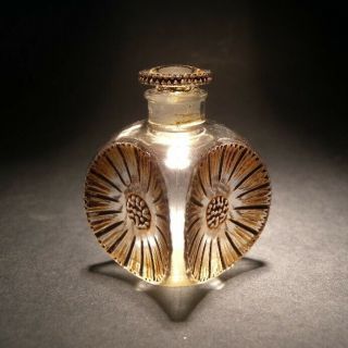 R Lalique Clear,  Frosted And Enamelled Glass Perfume Bottle " Galejade " C.  1922