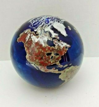 Lundberg Studios 1999 World Globe Art Glass Signed Numbered 4/1314 6 1/2 "